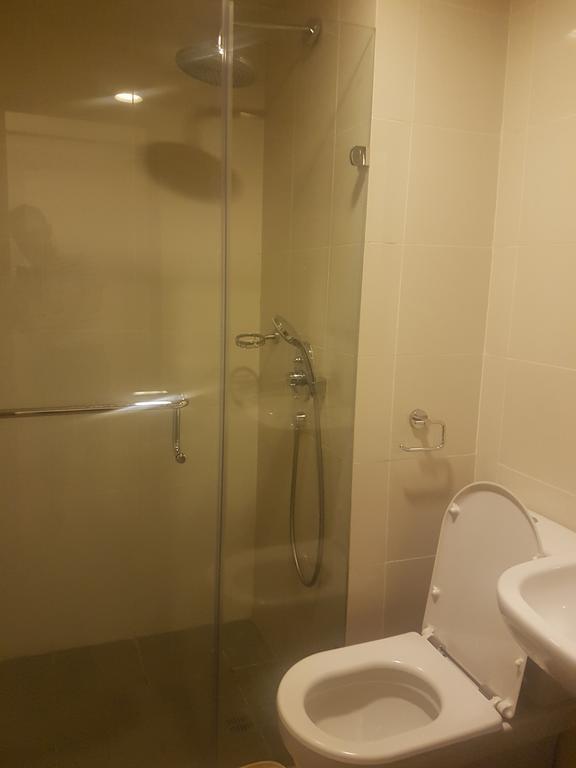 Eton Baypark Apartment Манила Екстериор снимка