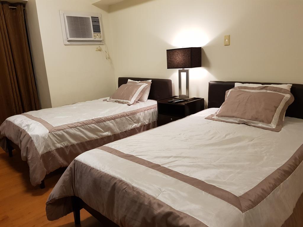 Eton Baypark Apartment Манила Екстериор снимка