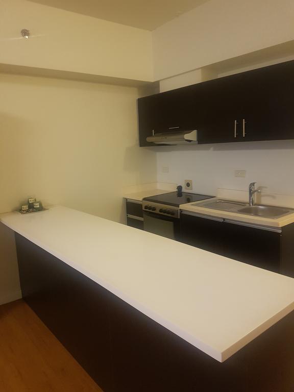 Eton Baypark Apartment Манила Екстериор снимка
