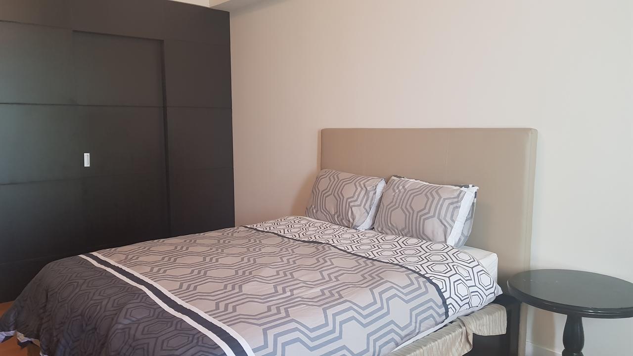 Eton Baypark Apartment Манила Екстериор снимка