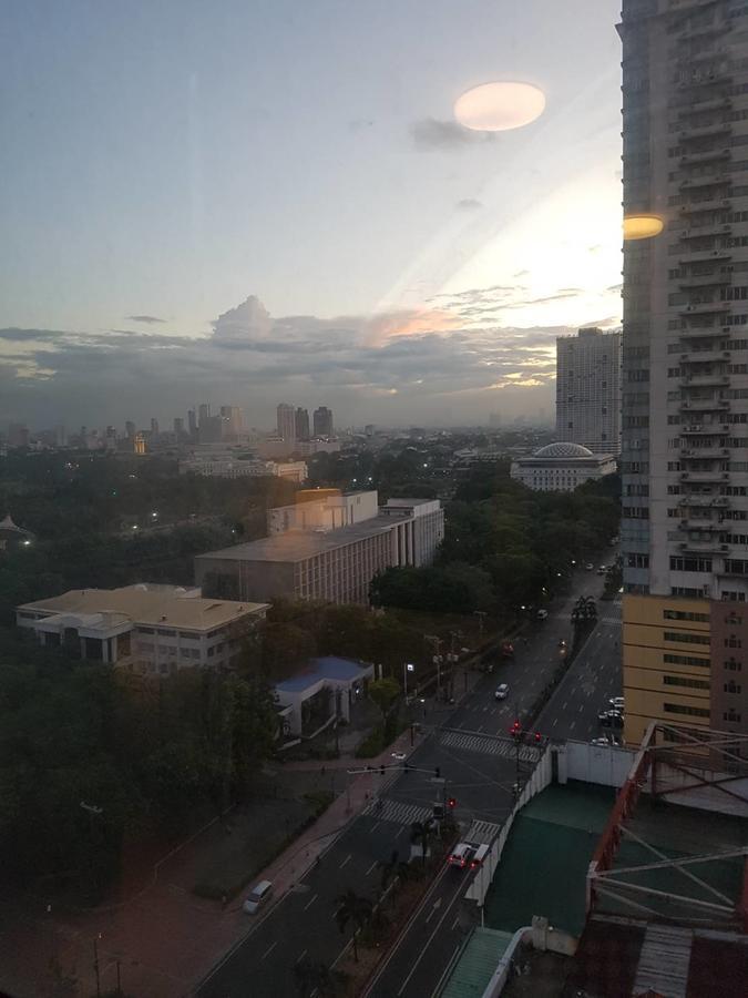 Eton Baypark Apartment Манила Екстериор снимка